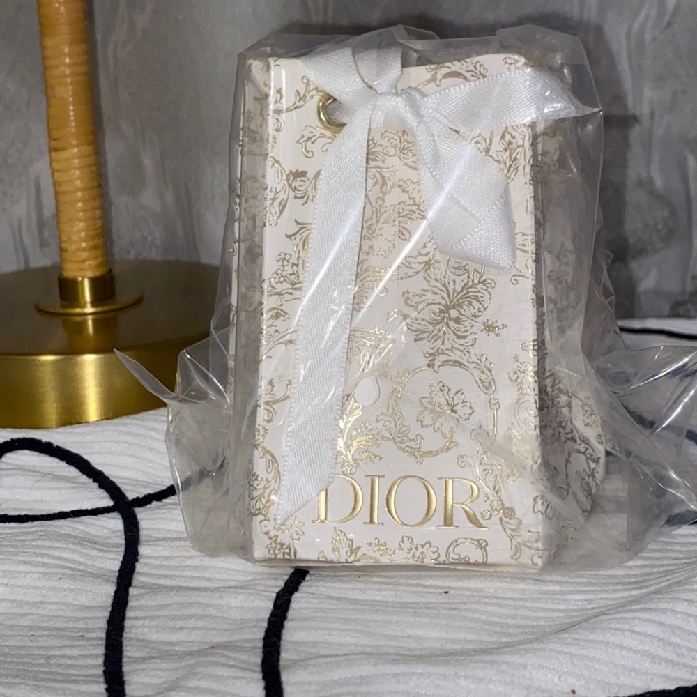 Dior Holiday Cracker with Miss Dior EDP Mini-NIP